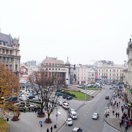 Apartments On Svobody Avenue- The Center Of Lviv Kültér fotó