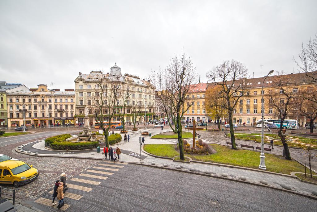 Apartments On Svobody Avenue- The Center Of Lviv Kültér fotó
